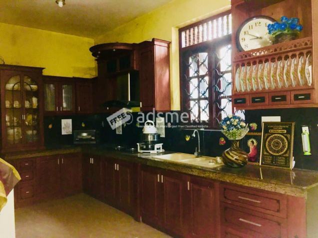 HOUSE FOR SALE IN KIRIBATHGODA-MAKOLA(TWO STORE HOUSE)