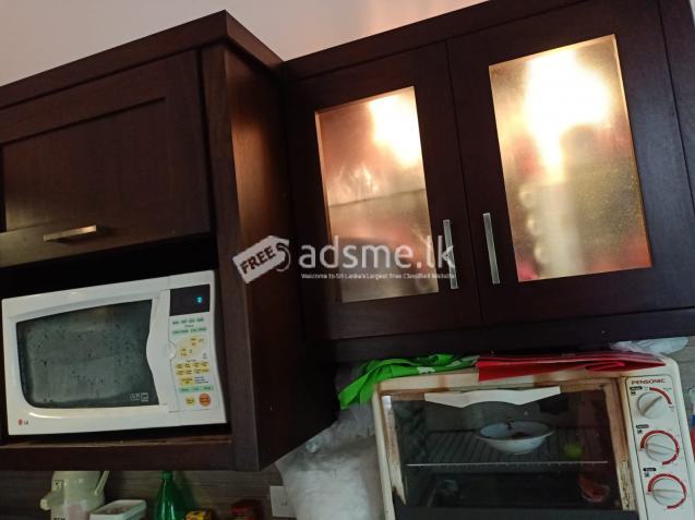 A beautiful & modern two story house located in the heart of Kalalgoda road near Talawathugoda.
