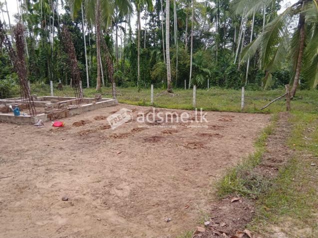 Land for sale in Uduwa, Horana