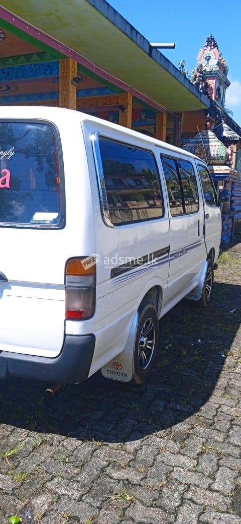 Toyota Dolphin DX 1993