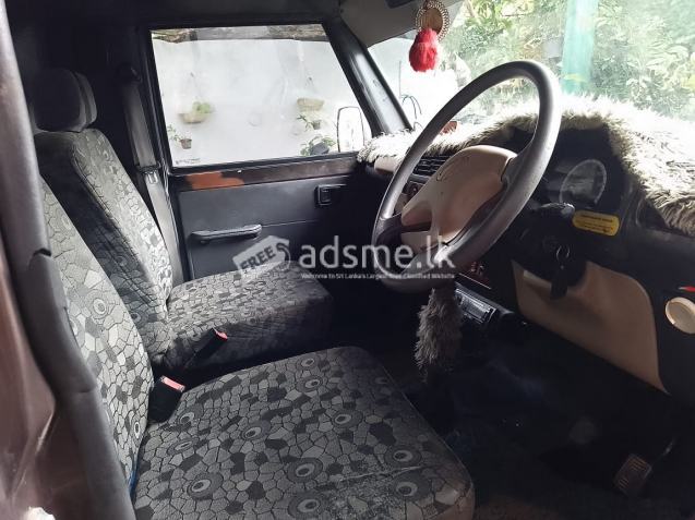 Mahindra BOLERO 2016