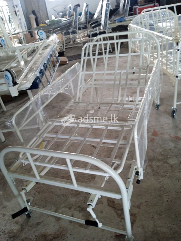 Patient bed