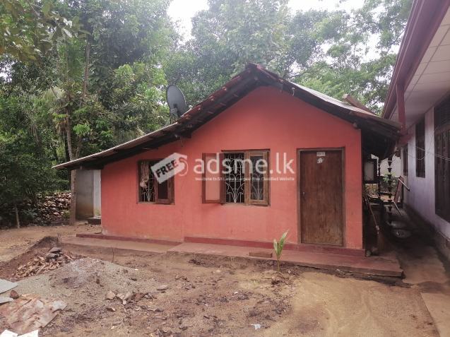 මොණරාගල නගරයට ඉතා නුදුරින් සින්නක්කර ඔප්පු සහිත ඉඩමක් ඉක්මණින් විකිණීමට ඇත