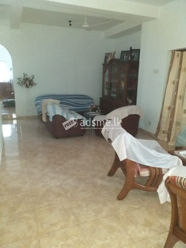 House for sale at Mount Lavinia