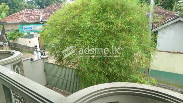 1ST FLOOR HOUSE IN KIRULAPONE
