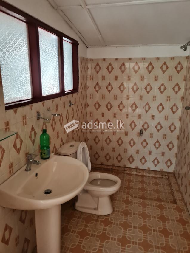 2 Bedroom house for rent in Korathota for Rs31000 per month