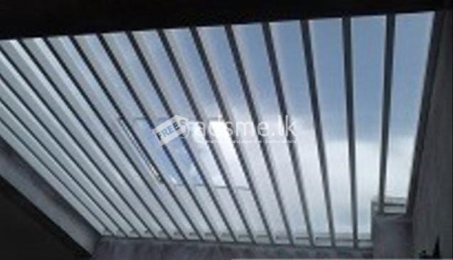 Sun Roofs using Polycarbonate-0770500352