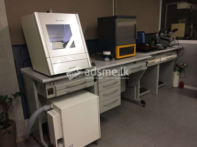 Roland DWX-52D 5-Axis Dental Milling Machine