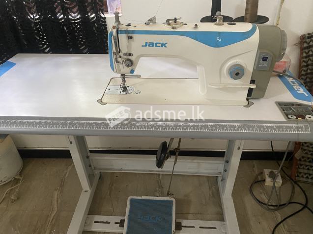 JACK f 4 sewing machine