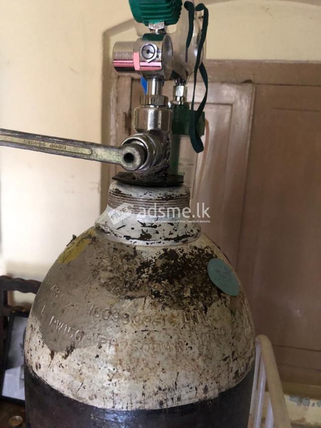 ඔක්‌සිජන් සිලින්ඩර් - Oxygen cylinder full bottle
