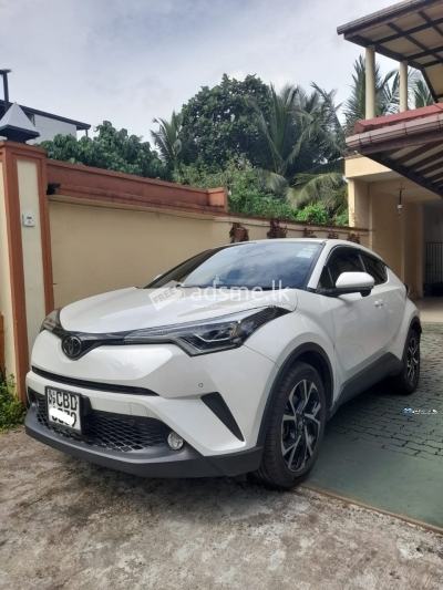 Toyota CHR 2017 (Used)