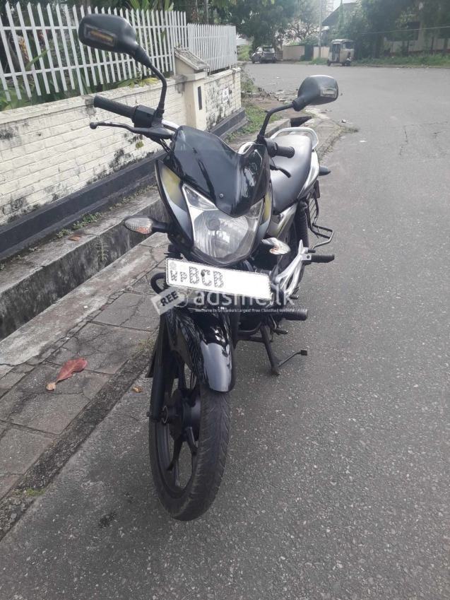 Bajaj Discover 2014 (Used)