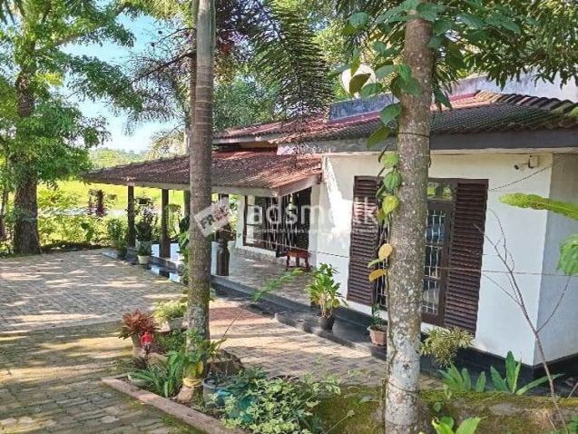 Half completed Two Storied House for Sale at Miriswatta, Gampaha