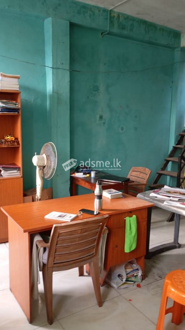Building for sale in Wellampitiya Main Road