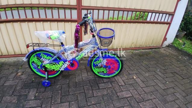 Tomohawk Size 20 (Brand New)