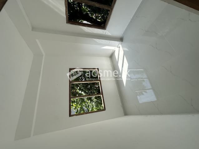 Negombo - Canal Road Newly Built House for rent
