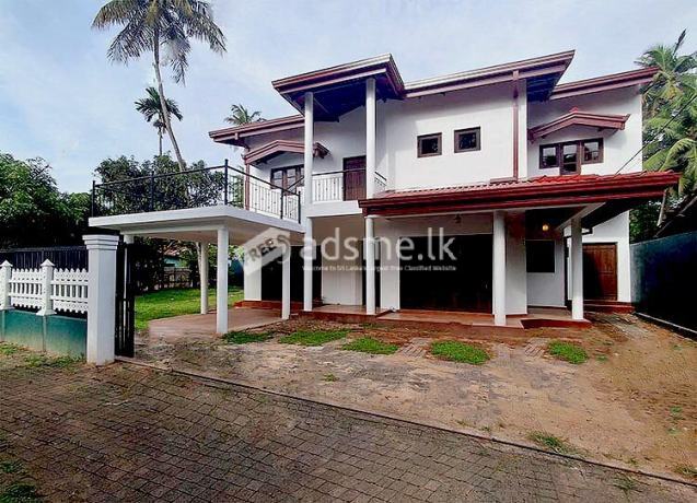 Recently Fully Renovated Furnished House for Sale in Seeduwa.