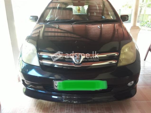 Toyota IST 2004 (Used)