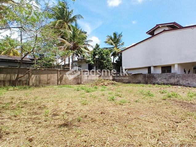 Perfectly Square-Shaped Land for Sale – Sheranron Park, Kandana.