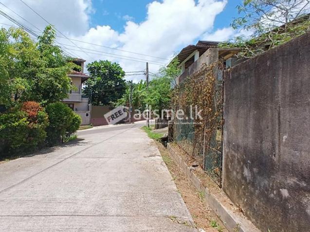 Perfectly Square-Shaped Land for Sale – Sheranron Park, Kandana.