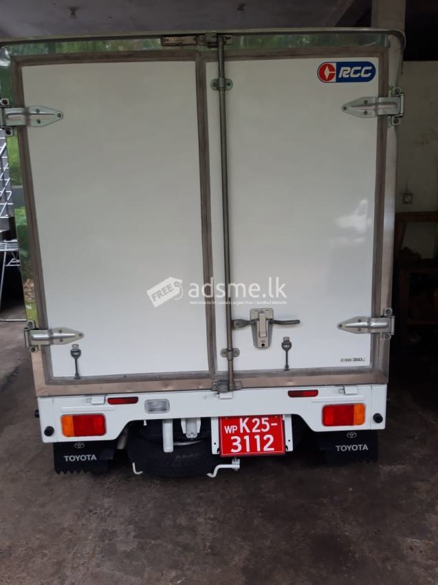 Suzuki Freezer Track 2023