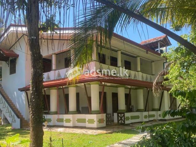 Commercial cum Residential House for Sale in Negombo.