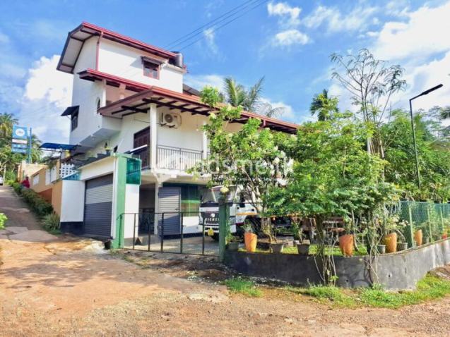 Price Reduced – Excellent Investment Opportunity in Ambalangoda.