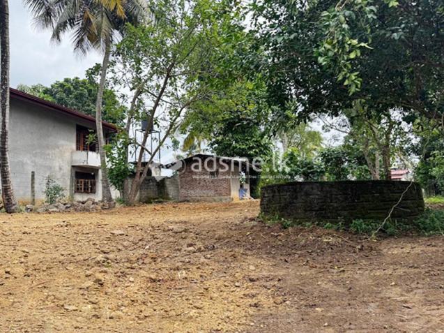 Valuable Land for Sale in Amunuwatta Road, Kurunegala.