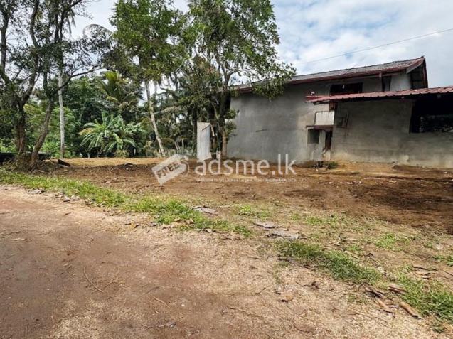 Valuable Land for Sale in Amunuwatta Road, Kurunegala.