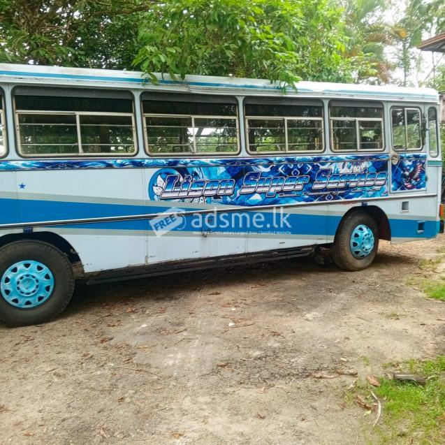 Ashok Leyland Leyland 2004