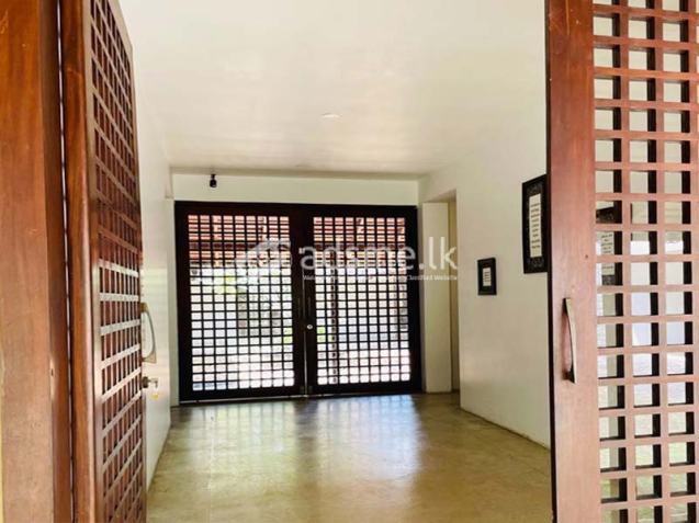 Super Luxury Single Story House for Sale in Kurunegala (85 Perches).