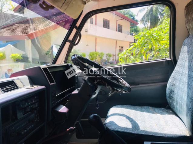 Isuzu Lorry For Sale 1993