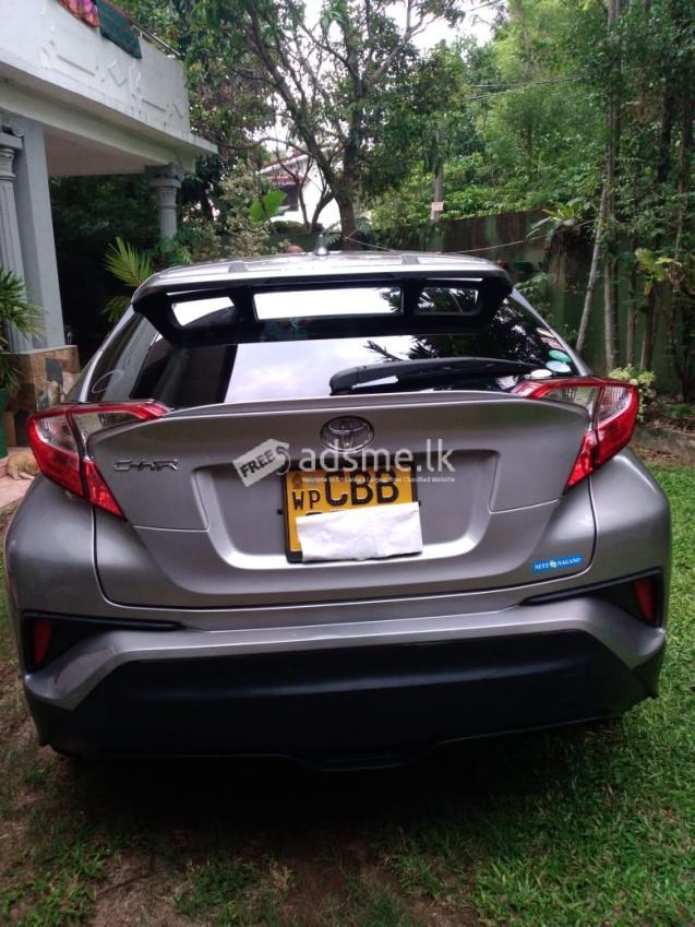 Toyota CHR 2017 (Used)