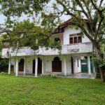 Complete House for Sale at Vishaka Road, Gampaha.