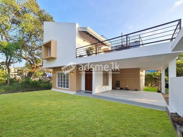 4 Bedroom house for sale in Seeduwa