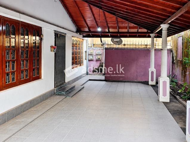 Prime 20-Perch Property for Sale in Kotahena, Colombo 13.