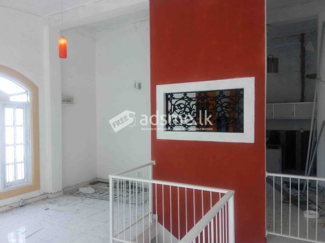TWO STORIED HOUSE FOR RENT IN ANDERSON ROAD DEHIWLA