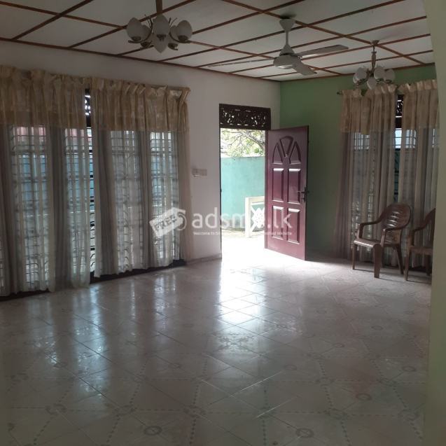 House for sale near Guruge park, Weligampitiya, Ja-Ela