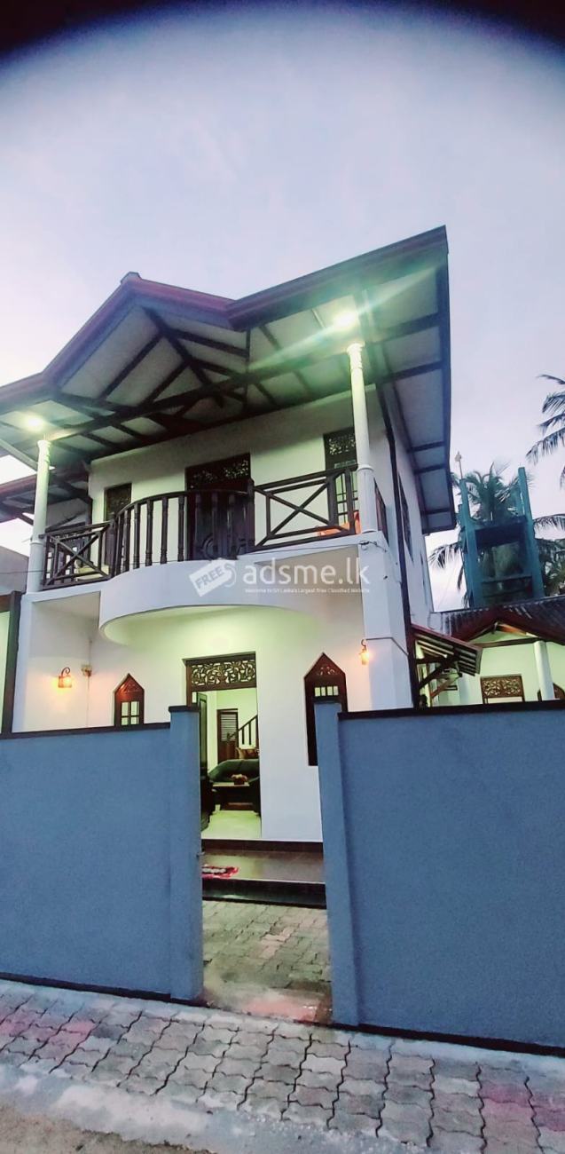 10 perch land in Makuluwa .