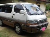Toyota Hiace dolphin 1991