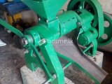 UDAYA තෙකලා පොල්තෙල් සිඳින යන්ත්‍රය