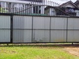 Sliding Gate