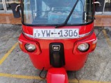 BAJAJ 4 STROKE THREE-WHEELER FOE SALE  AT TRINCOMALEE
