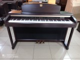 Yamaha Clavinova CLP-170 Digital Piano