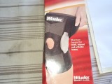 Knee  Mueller brand