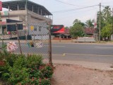 ගාලු පාරට මුහුණලා අගනා ඉඩමක්