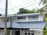 Room and upstair rent for working Ladies