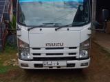 Isuzu elf 2011