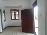 Upstairs House for Rent in Kottawa - Makumbura